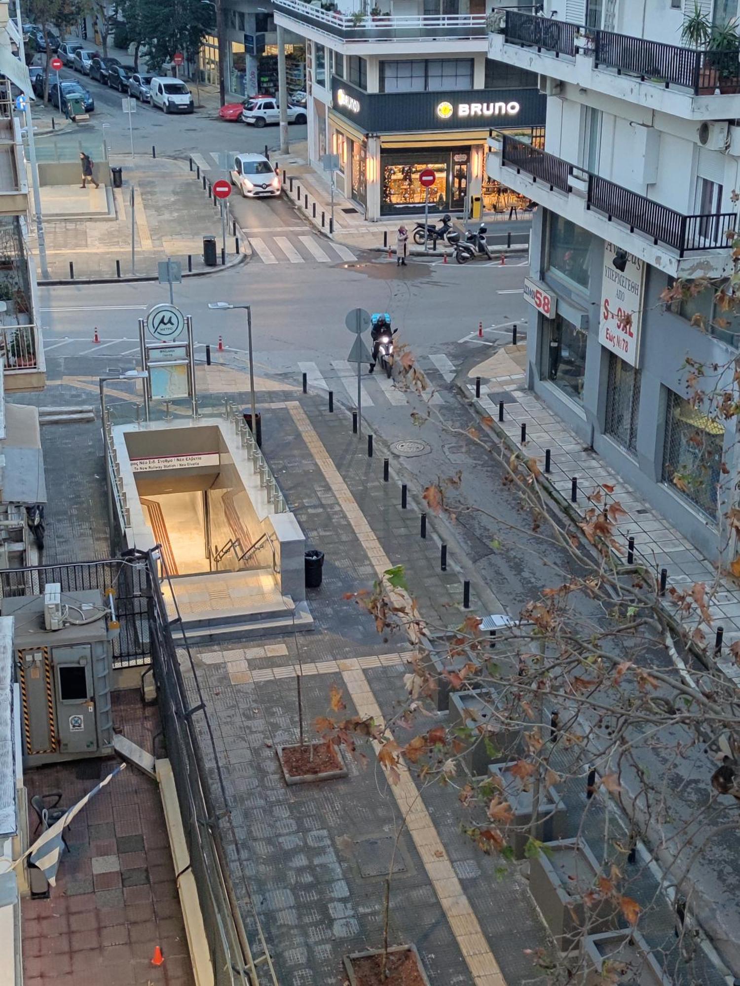 Cozy City Center Apartment 테살로니키 외부 사진